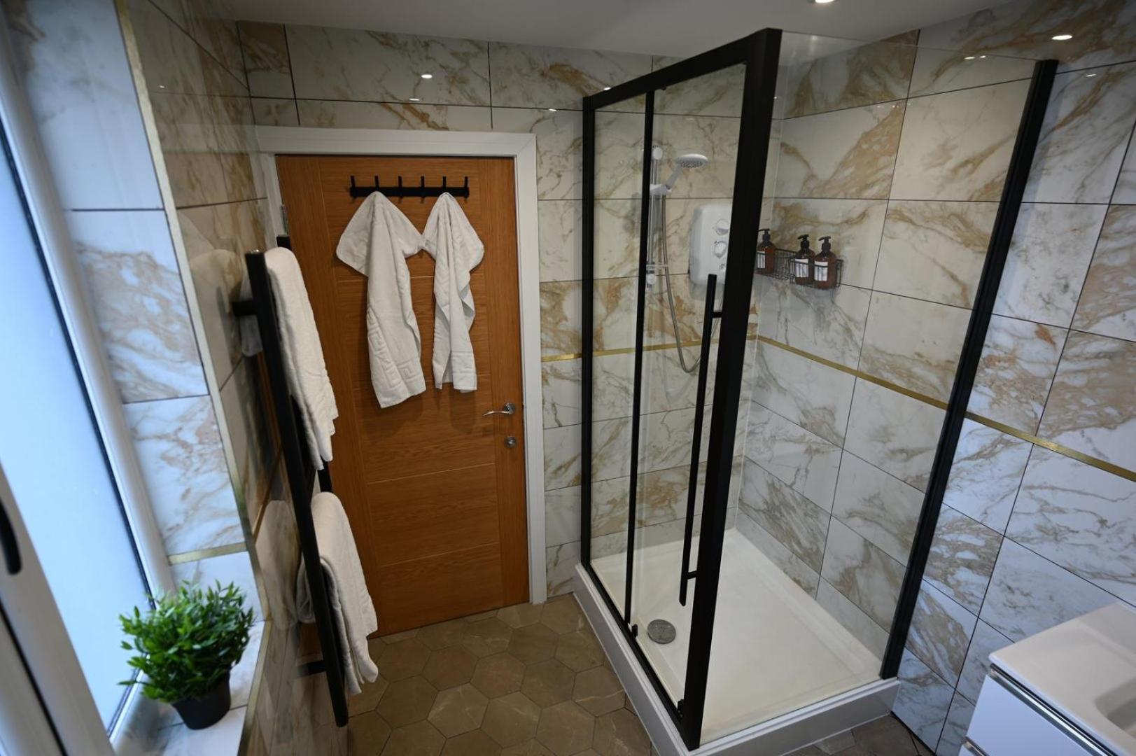 Luxury Two Bed Apartment - Cardiff City Centre Exteriör bild
