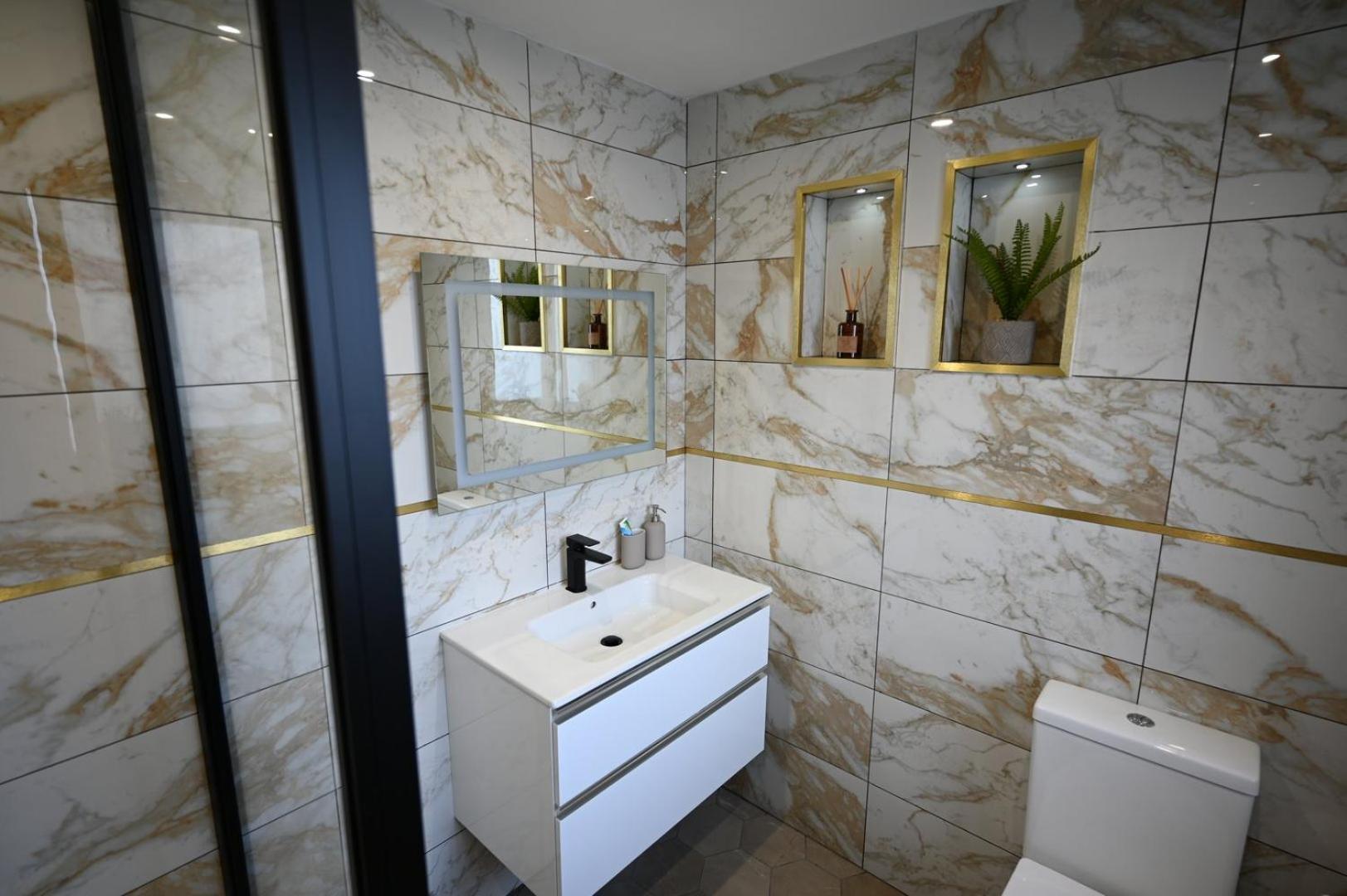 Luxury Two Bed Apartment - Cardiff City Centre Exteriör bild
